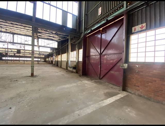 13,000M² WAREHOUSE FOR SALE IN TECHNIKON